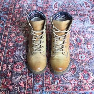 Tan Lace-up Boots - Size 8